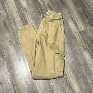 Relaxed fit cargos!